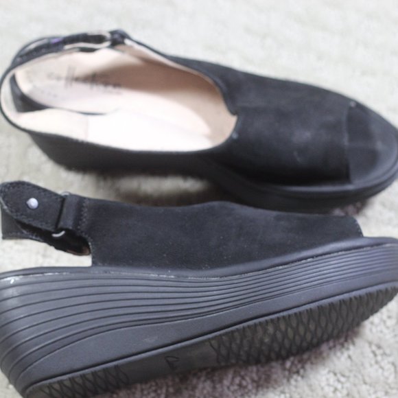Collections by Clarks Size 5 Black Suede Peep Toe Wedge - Picture 2 of 7